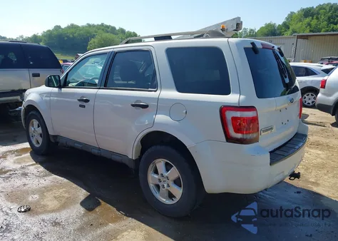 2009 Ford Escape Xlt from USA, damaged, VIN 1FMCU93G89KA82202